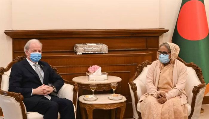 World Bank Managing Director (MD) for Operations Axel van Trotsenburg meets Prime Minister Sheikh Hasina at her office on Monday || Photo: Collected 