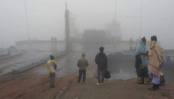 Ferry Services on Daulatdia-Paturia Route Resume after 6 Hours 