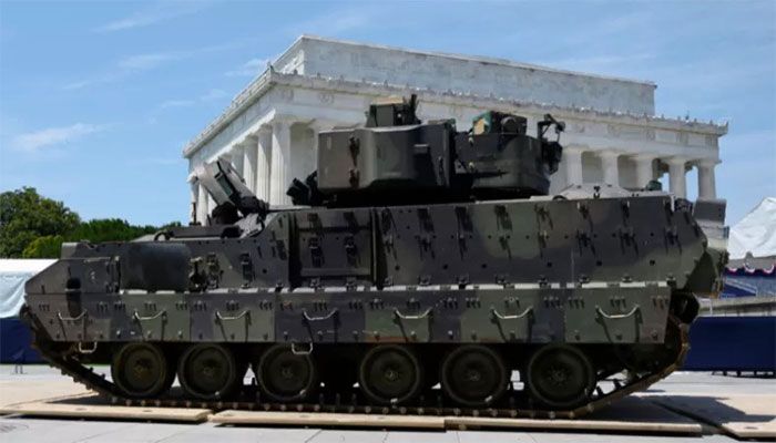 In this photo taken on July 3, 2019, a Bradley Fighting Vehicle is parked as preparations are made for the ‘Salute to America’ Fourth of July event with US President Donald Trump at the Lincoln Memorial on the National Mall in Washington, DC || AFP Photo: Collected  
