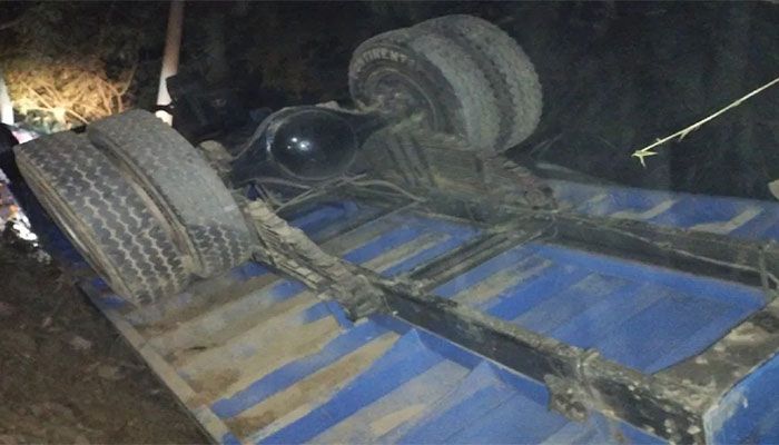 Child Dies As Truck Ploughs Into House in Kurigram