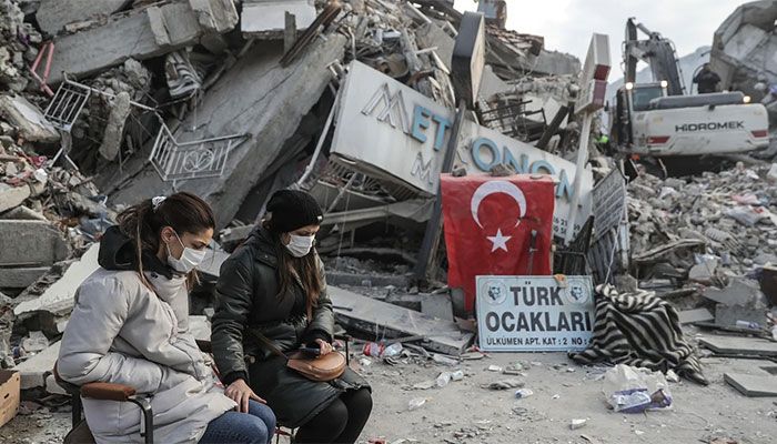 Aid Trickles in As Turkey-Syria Quake Toll Passes 24,000 