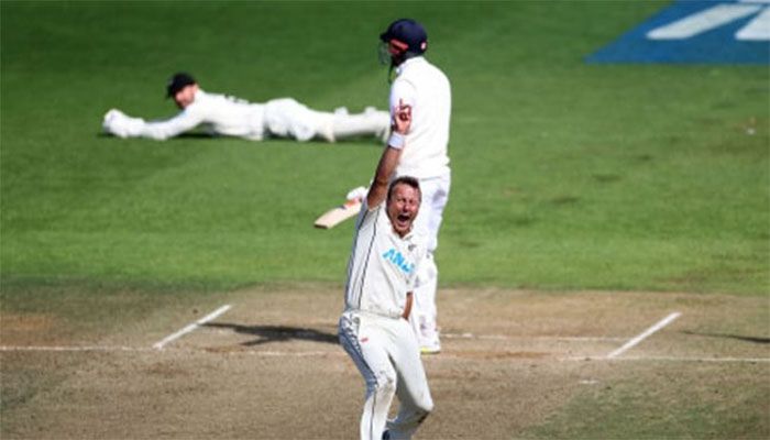 New Zealand Beat England by One Run in Second-Test Thriller 