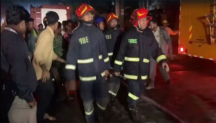 Death Toll from Gulshan Fire Rises to Two 