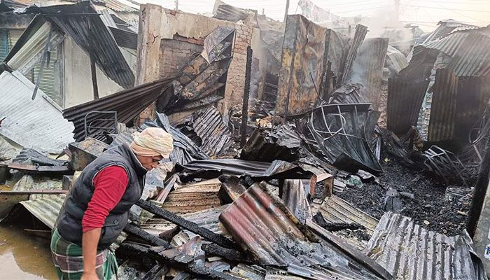10 Shops Gutted in Fire in Noakhali  