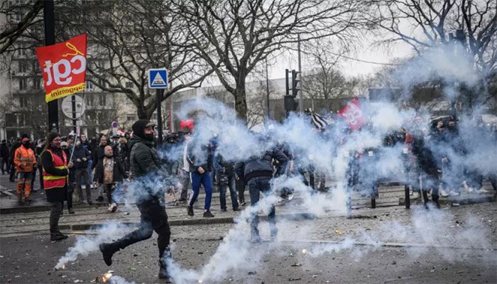 457 Arrested, 441 Security Forces Injured in France Unrest  