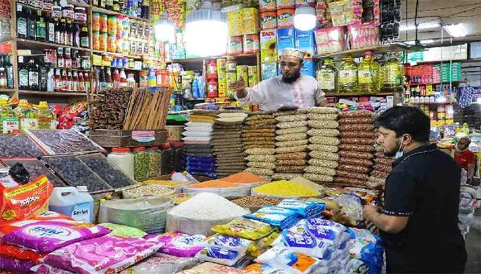 Govt Orders DCs to Strictly Monitor Markets during Ramadan 