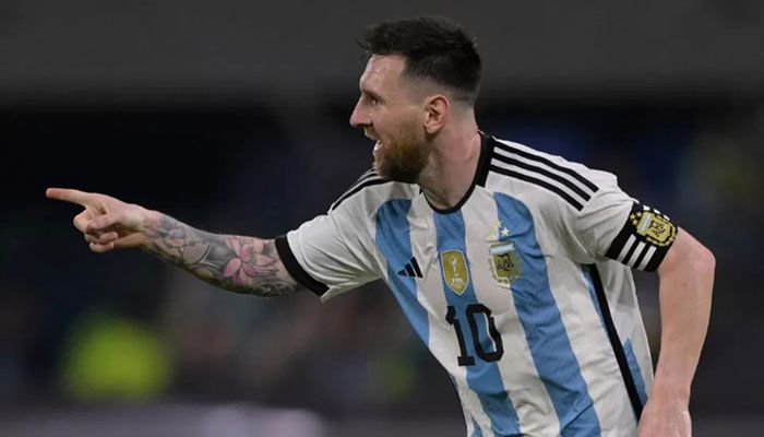 Lionel Messi celebrates after scoring his team's first goal during the friendly football match between Argentina and Curacao at the Madre de Ciudades stadium in Santiago del Estero, in northern Argentina, on March 28, 2023 || AFP Photo