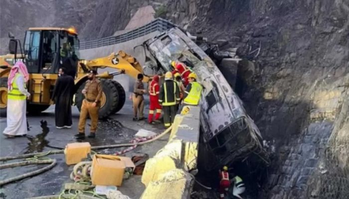 Bus Crash Kills 20 Umrah Pilgrims in KSA 