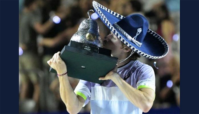 De Minaur Downs Paul to Take Mexico Open Crown 