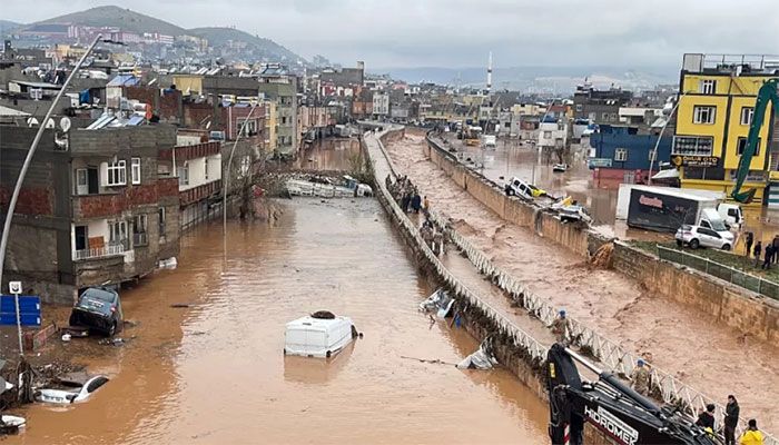 A view of flood waters in Sanliurfa, southeastern Turkey on March 15, 2023. || AFP Photo 
