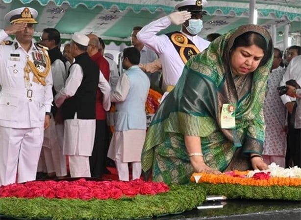 Jatiya Sangsad (JS) Speaker Dr Shirin Sharmin Chaudhury paid homage by placing a wreath at the portrait of Bangabandhu, the greatest Bangalee of all times, in front of Bangabandhu Memorial Museum at Dhanmondi Road No. 32 here this morning.