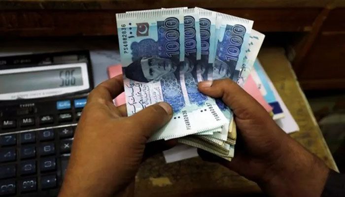 Pakistan Inches Closer to IMF Deal with $1.3b Boost 