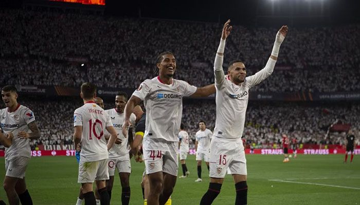 Sevilla Send Blundering Man Utd Out Of Europa League 