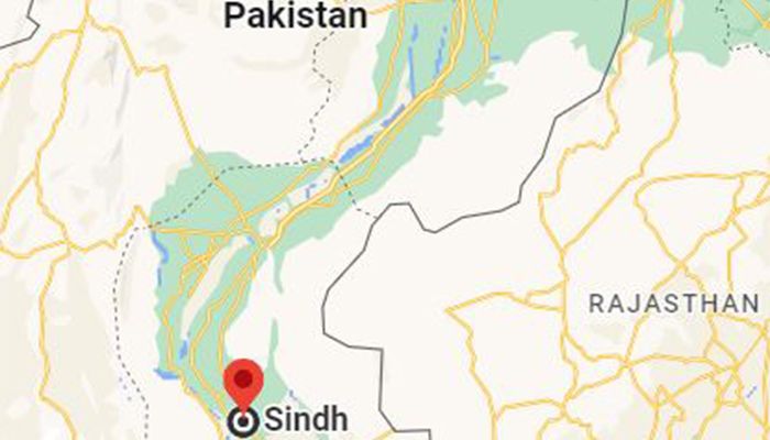 9 Killed in Truck-Van Collision in Pakistan's Sindh