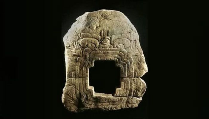 Mexico Regains Ancient Statue Known As 'Earth Monster' from US   v