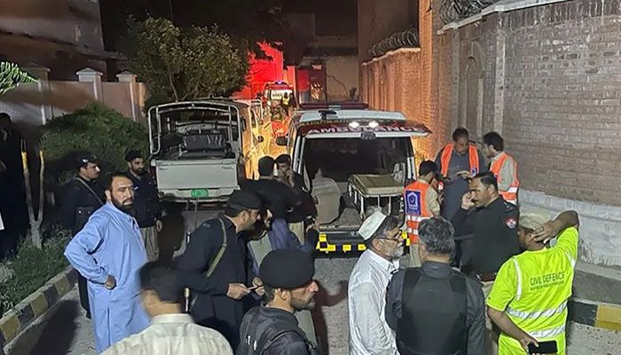 12 Die in Munitions Blasts at Pakistan Police Station  