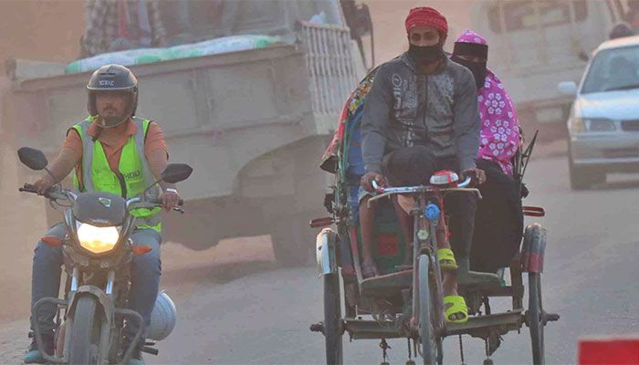 Dhaka’s Air 2nd Most Polluted in the World Friday Morning  
