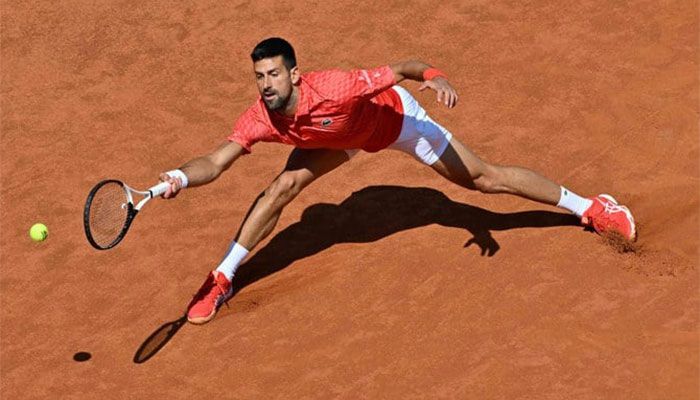 Djokovic, Swiatek into Italian Open Last 16 