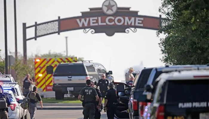 Emergency personnel work the scene of a shooting at Allen Premium Outlets on May 6, 2023 in Allen, Texas || AFP Photo