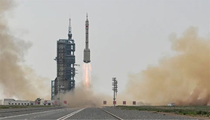China Launches Mission with 1st Civilian to Space Station 