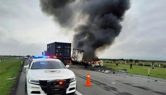 At Least 13 Killed in Mexico Highway Crash  