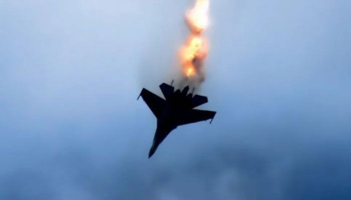 Two dead after MiG jet crashes in India 
