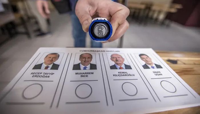 The ballot paper in Erzurum, Turkey || Photograph: Anadolu Agency