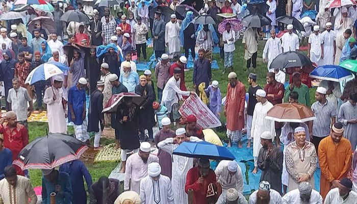 Muslims at Sholakia Eid Jamaat this morning || Photo; Collected 