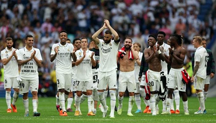 'Legendary' Benzema Strikes on Madrid Farewell  