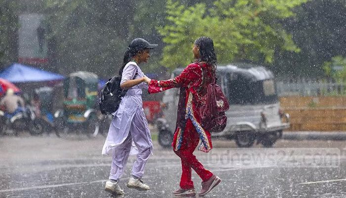 More Rain or Thundershowers Likely in Dhaka, 7 Other Divisions