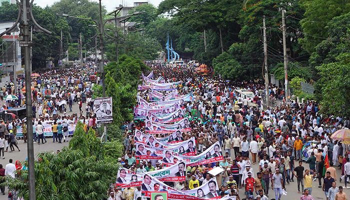 BNP's grand rally started in front of the party's Nayapaltan headquarters || Photo: Shampratik Deshkal