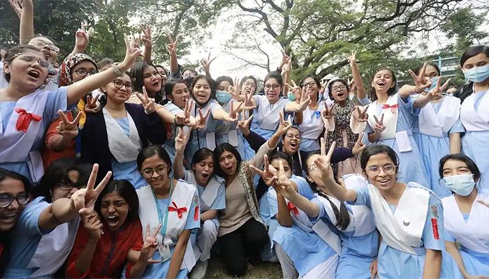 PM Unveils SSC Results