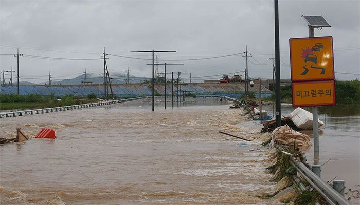 Death Toll from Heavy Rains in S. Korea Rises to 33