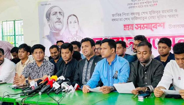 Bangladesh Chhatra League (BCL) president Saddam Hossain speaking at a press conference || Photo: Collected