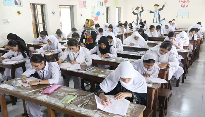 In Pictures: HSC, Equivalent Exams Begin across the Country