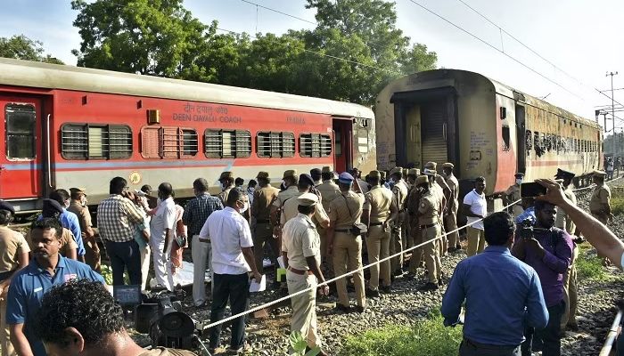10 Killed in Fire Inside Train Coach in India