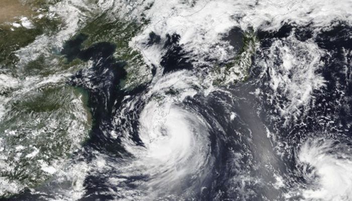 As Typhoon Khanun Creeps North, Japan and South Korea Issue Warnings