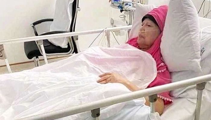 Khaleda Zia Needs to Be Monitored for Few More Days