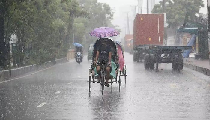 Met Office Forecasts Rain in All 8 Divisions