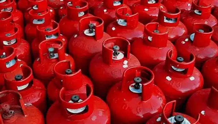 12 kg LPG cylinder || Photo: Collected 