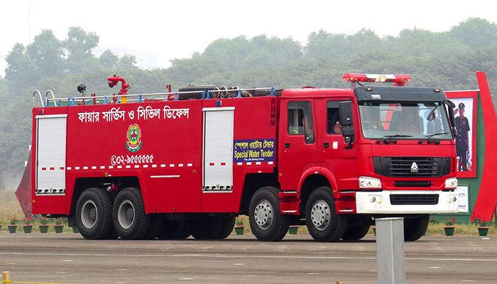 60 Houses Gutted In Ctg Fire