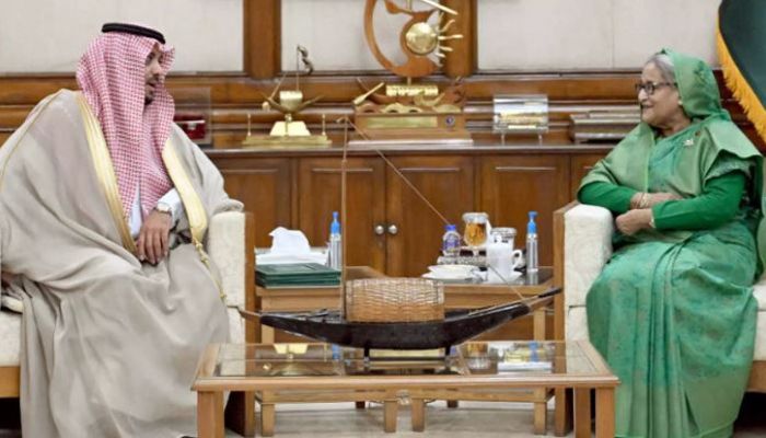 PM Urges OIC Neighbors To Resolve Problems Through Dialogue