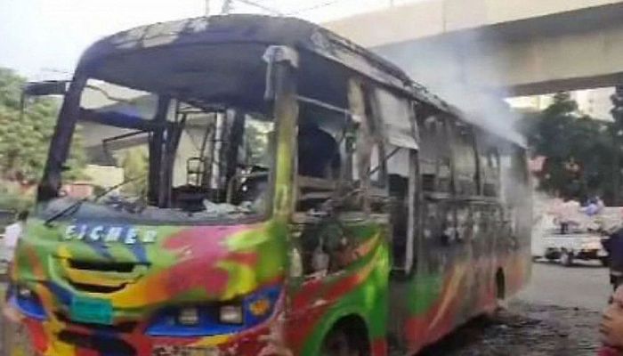 Bus Torched Near Jatiya Press Club