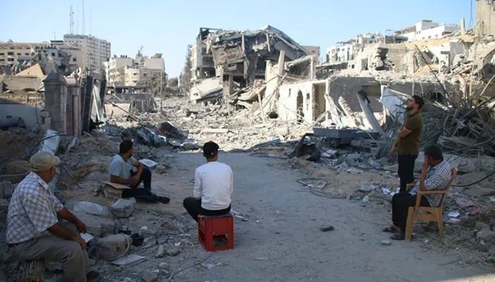 70 killed in Israeli air strikes while fleeing Gaza