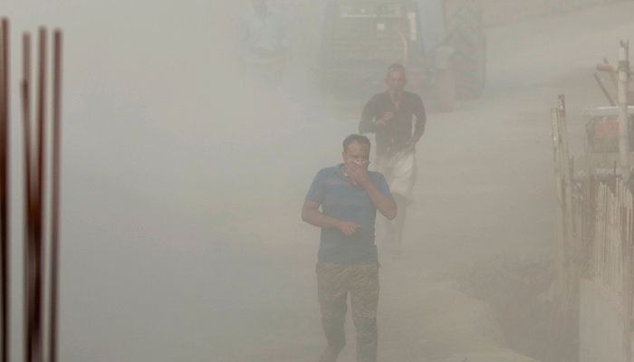 Dhaka has long been grappling with air pollution issues || Photo: Collected 