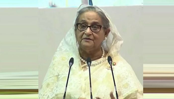Prime Minister Sheikh Hasina addressing the certificate-awarding and concluding ceremony of the 75th foundation training course for BCS officers in the city’s Osmani Memorial Auditorium || Photo: Collected