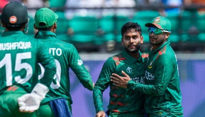 Bangladesh Dismiss Afghanistan For 156 Runs 