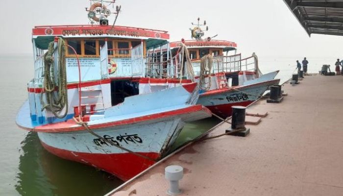 BIWTA Suspends River Vessels Operation