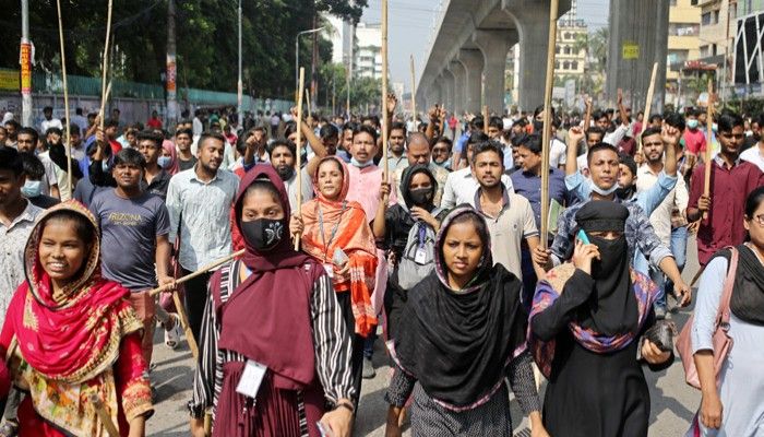 300 RMG Factories Shut Due To Protest