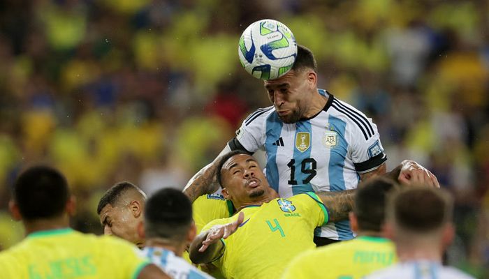 Argentina's Nicolas Otamendi scores goal || Photo: Reuters